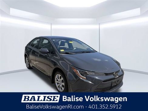 Used 2023 Toyota Corolla LE w/ Carpet Mat Package (TMS) FWD image 1