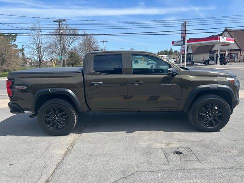 Used 2023 Chevrolet Colorado Trail Boss w/ Advanced Trailering Package AWD/4WD image 8