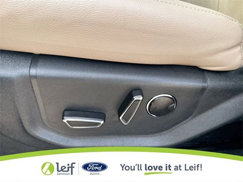 Certified 2024 Ford Expedition Limited image 18