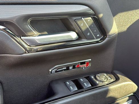 Used 2023 GMC Sierra 1500 AT4 w/ AT4 Premium Package AWD/4WD image 16