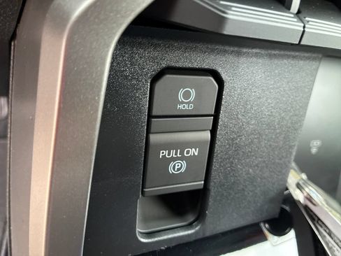New 2026 Toyota Tundra Limited AWD/4WD image 40