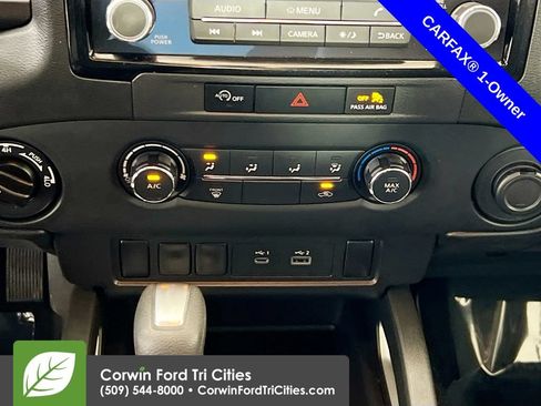 Used 2024 Nissan Frontier SV w/ Tow Package AWD/4WD image 9