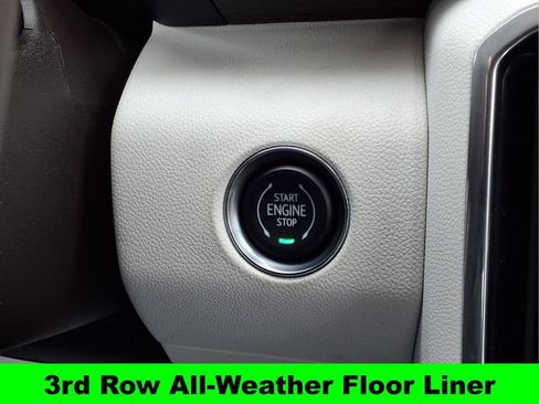 New 2026 GMC Acadia Denali w/ Super Cruise Package image 15