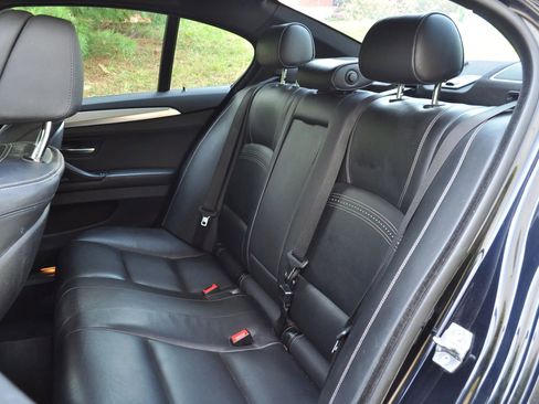 Used 2016 BMW 550i xDrive Sedan image 15