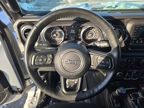 Used 2022 Jeep Wrangler Unlimited Sport image 41