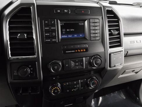 Used 2017 Ford F250 XLT image 15