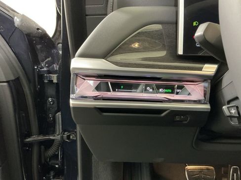 New 2026 BMW i7 eDrive50 w/ M Sport Package image 25