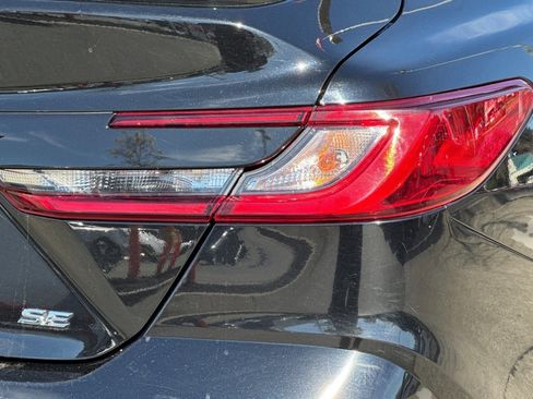 Certified 2025 Toyota Camry SE image 11