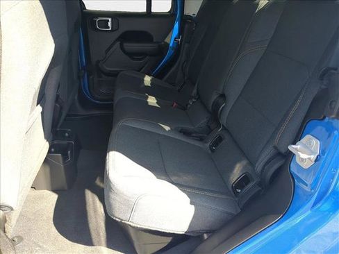 New 2025 Jeep Gladiator Willys image 15