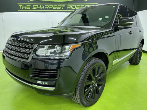 Used 2017 Land Rover Range Rover image 5