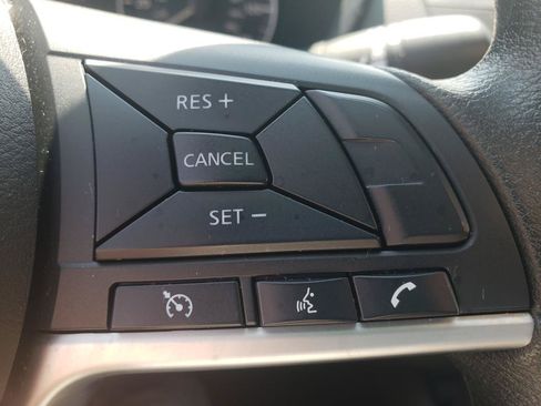 Used 2021 Nissan Altima 2.5 SV AWD/4WD image 18