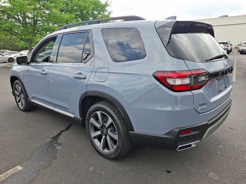 Certified 2024 Honda Pilot Elite image 4