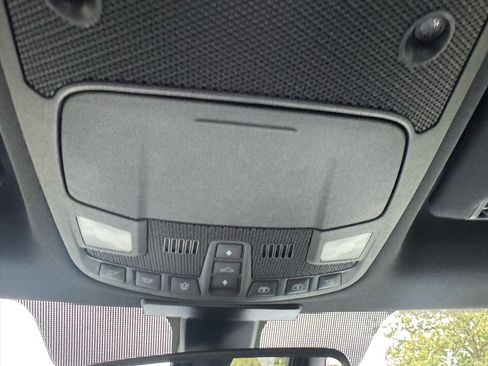 Used 2017 Ford F150 Lariat w/ Equipment Group 502A Luxury image 23