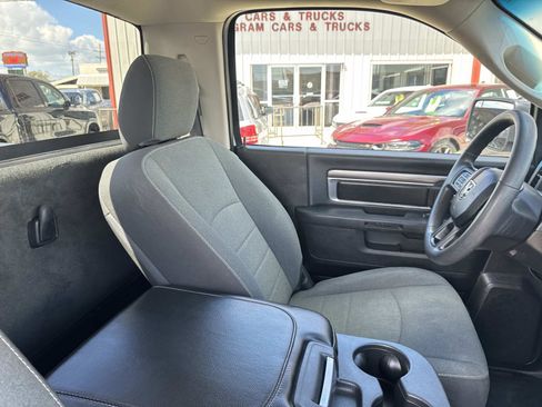 Used 2023 RAM 1500 Tradesman w/ Power & Remote Entry Group image 9