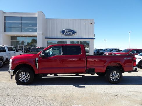 New 2026 Ford F350 Lariat AWD/4WD image 1