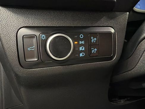 Certified 2024 Ford Escape ST-Line w/ Tech Pack #1 AWD/4WD image 22