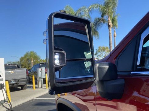 Used 2022 Chevrolet Silverado 2500 LTZ w/ LTZ Premium Package image 20