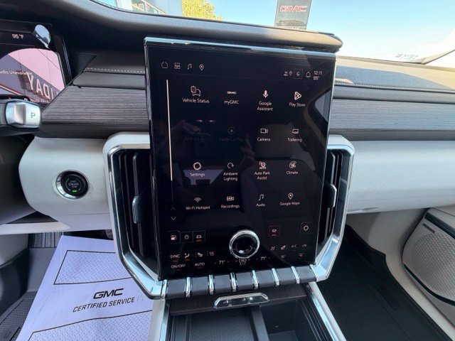 New 2027 GMC Acadia Denali w/ LPO, Floor Liner Package FWD image 10