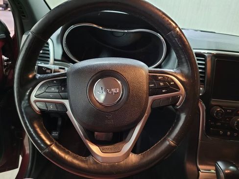 Used 2018 Jeep Grand Cherokee Altitude image 33