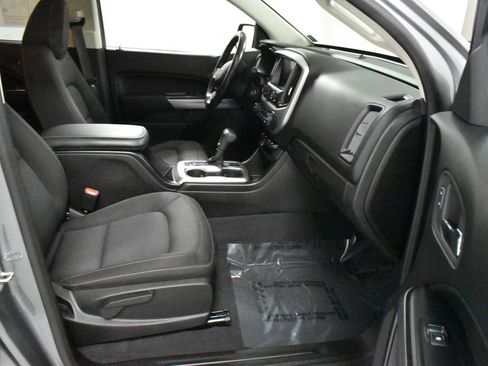 Used 2019 Chevrolet Colorado LT w/ LT Convenience Package image 13