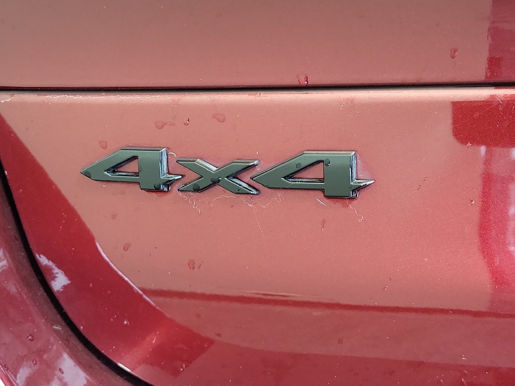 Used 2024 Jeep Grand Cherokee L Laredo AWD/4WD image 8