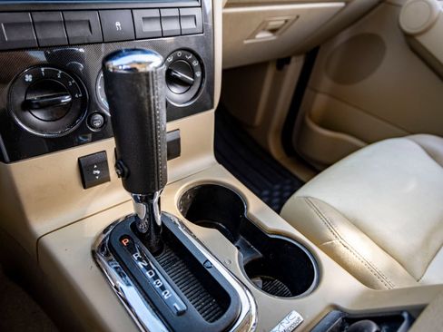 Used 2008 Ford Explorer XLT RWD image 15