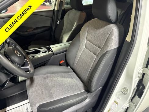 Used 2023 Nissan Rogue SV AWD/4WD image 15