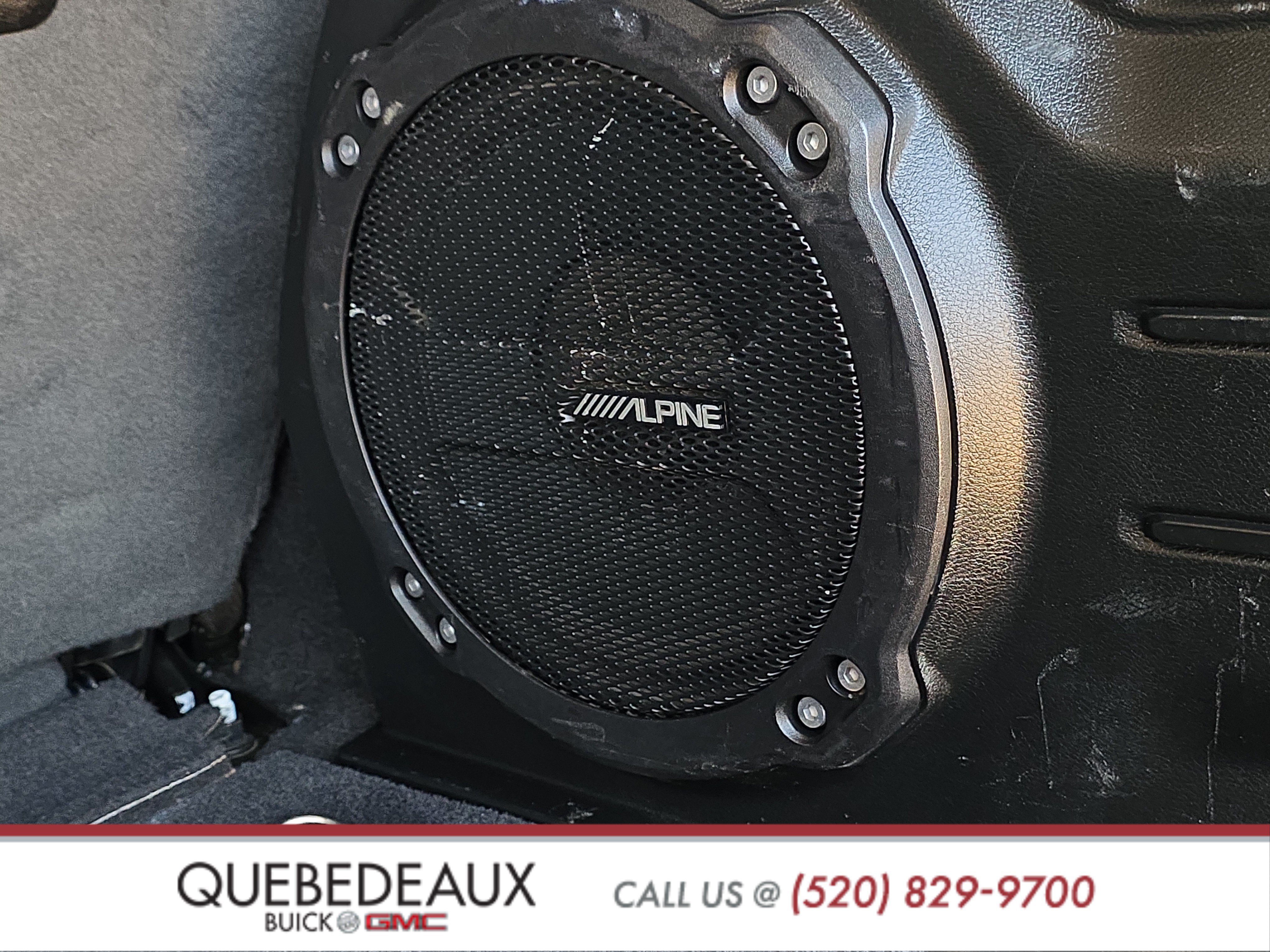 Used 2021 Jeep Wrangler Unlimited Rubicon w/ Dual Top Group AWD/4WD image 8