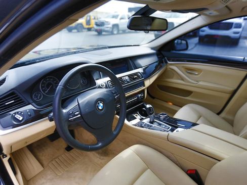 Used 2014 BMW 528i xDrive Sedan AWD/4WD image 4