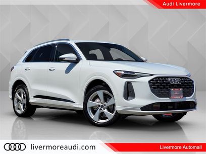 New 2025 Audi Q5 Premium Plus