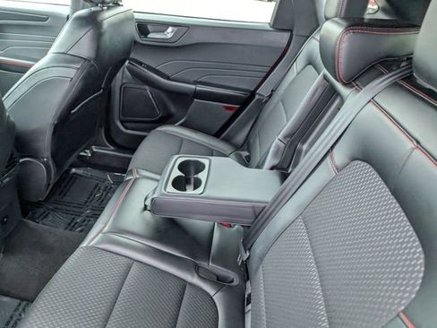 Used 2025 Ford Escape ST-Line image 21