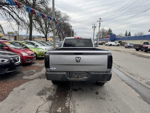 Used 2022 RAM 1500 Tradesman w/ Power & Remote Entry Group image 4