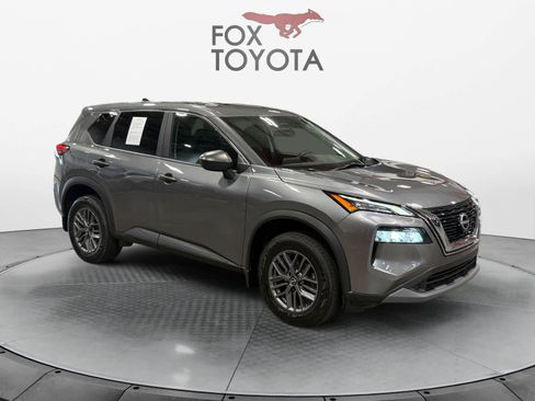 Used 2023 Nissan Rogue S FWD image 8