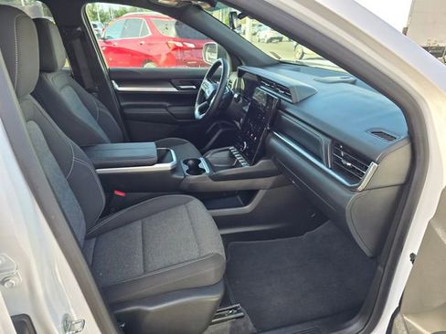 Certified 2025 GMC Terrain Elevation image 13