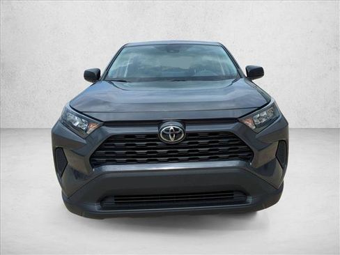 Certified 2022 Toyota RAV4 LE FWD image 2