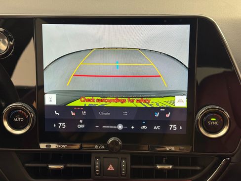 Used 2023 Lexus NX 250 FWD w/ Towing Package (2000 Lbs) image 29