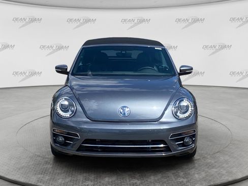 Used 2019 Volkswagen Beetle 2.0T SE FWD image 2