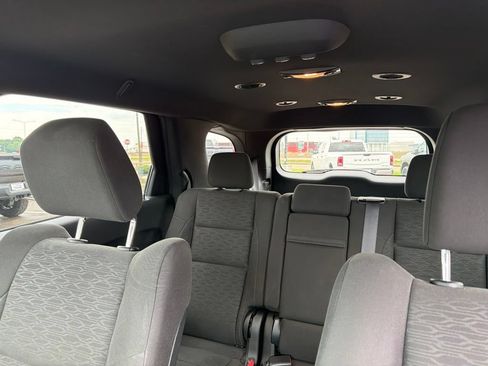 Used 2025 Dodge Durango GT RWD image 30