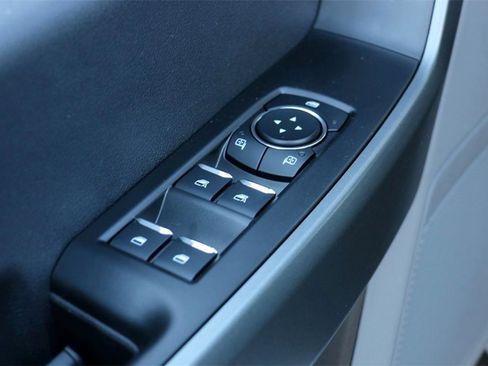 New 2026 Ford F250 XLT w/ FX4 Off-Road Package image 13