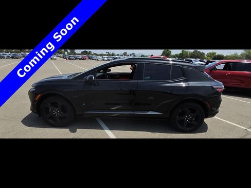 Used 2025 Chevrolet Equinox EV RS FWD image 7