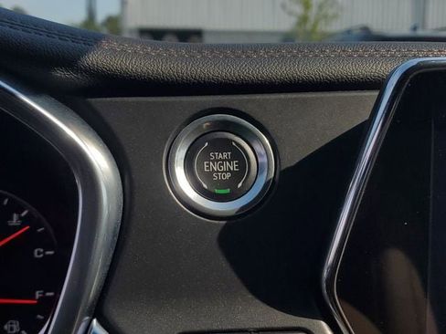 Used 2021 Chevrolet Blazer Premier w/ Driver Confidence II Package image 33