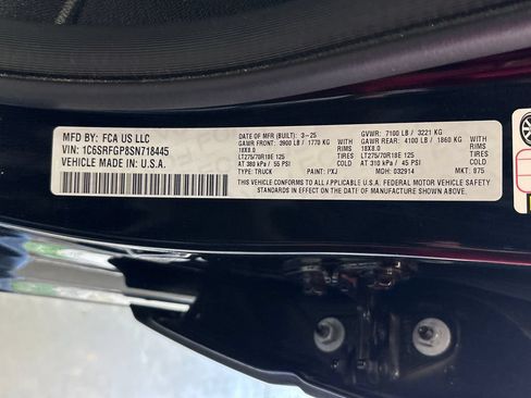 Used 2025 RAM 1500 Warlock AWD/4WD image 36