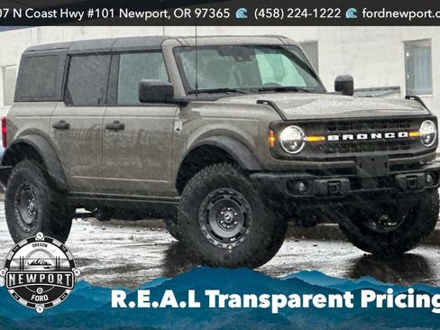 New 2025 Ford Bronco Big Bend w/ Black Diamond Package AWD/4WD image 1
