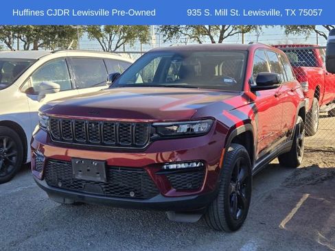 Certified 2023 Jeep Grand Cherokee Limited w/ Luxury Tech Group II image 3
