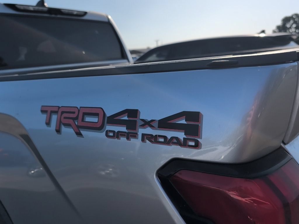 Used 2024 Toyota Tundra Limited w/ TRD Off-Road Package AWD/4WD image 7