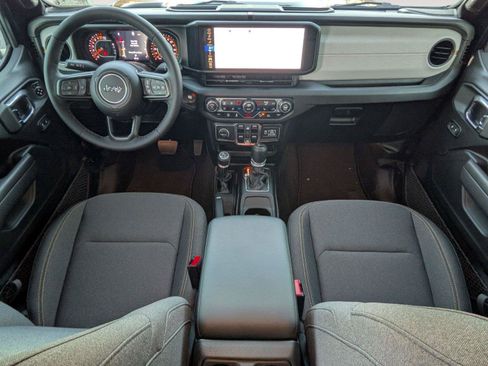 New 2025 Jeep Gladiator Sport AWD/4WD image 27
