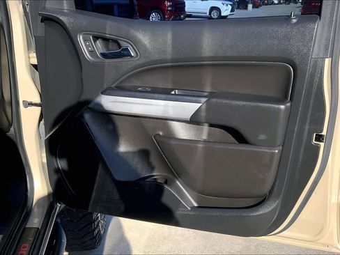 Used 2021 Chevrolet Colorado ZR2 image 22