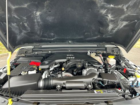 Used 2020 Jeep Gladiator Rubicon image 28