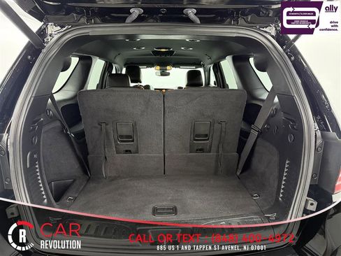 Used 2022 Dodge Durango R/T w/ Quick Order Package 22F image 7