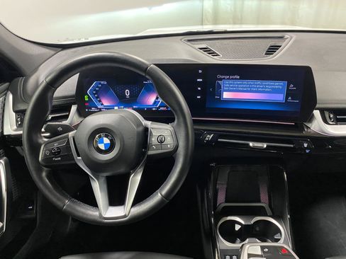 Certified 2025 BMW X1 xDrive28i w/ Convenience Package image 3